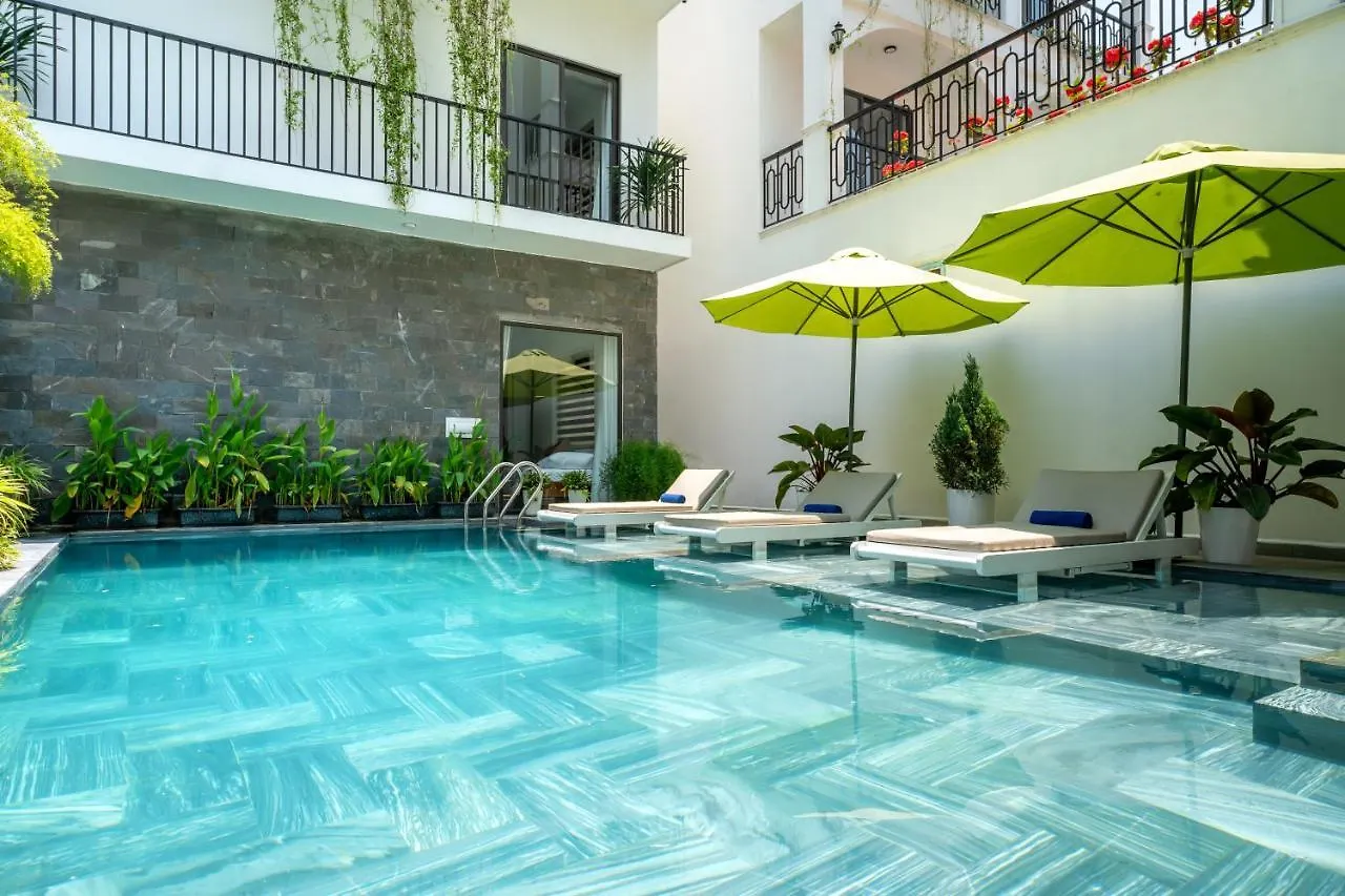 Tomorrow Boutique Villa Hội An