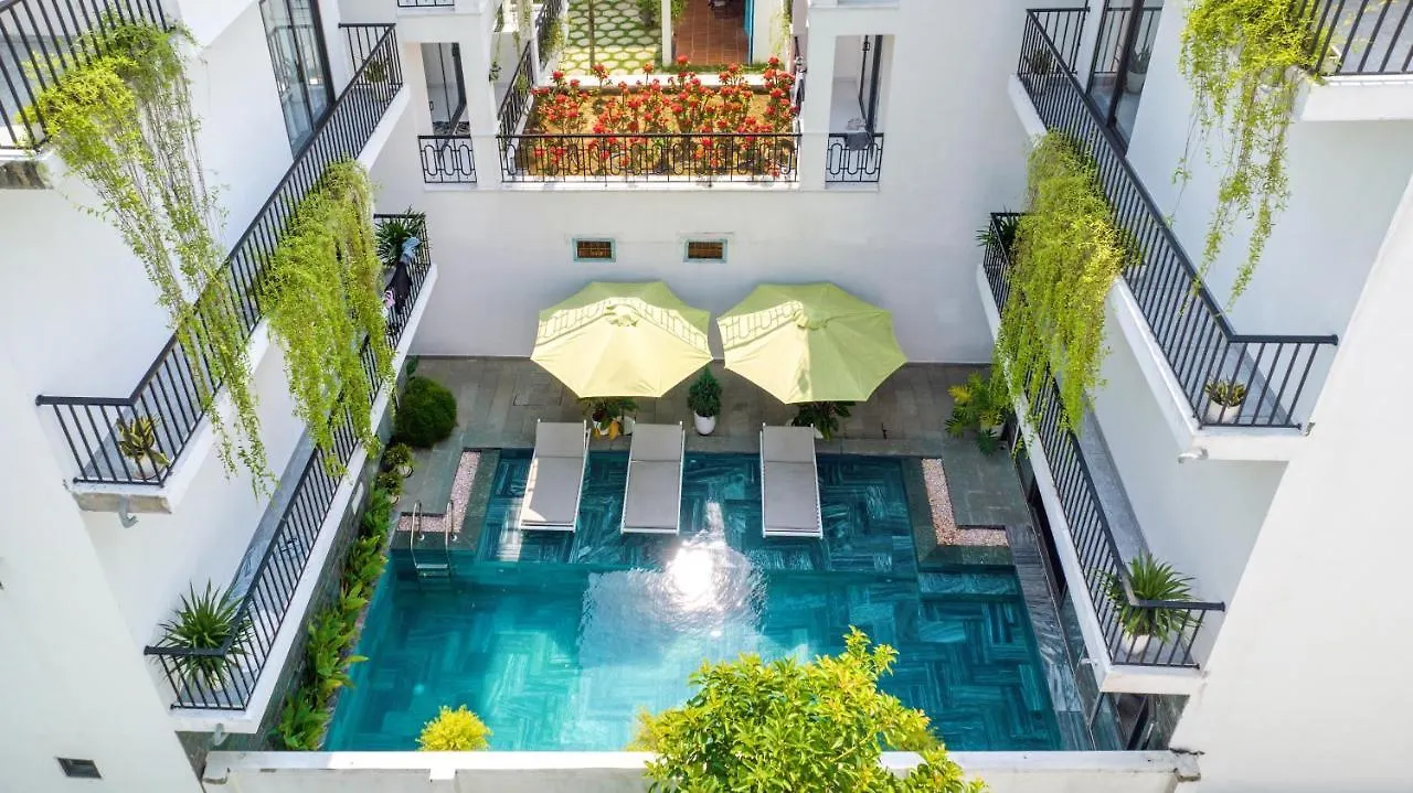 Tomorrow Boutique Villa Hội An